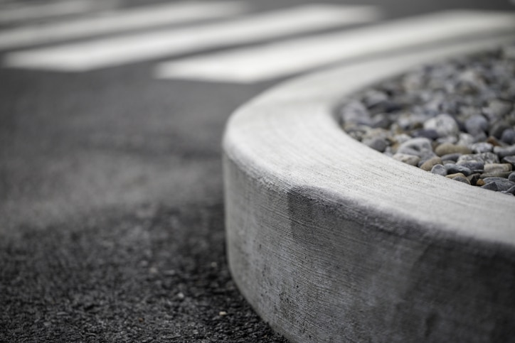 You are currently viewing Concrete Curb Installation for Stronger Properties